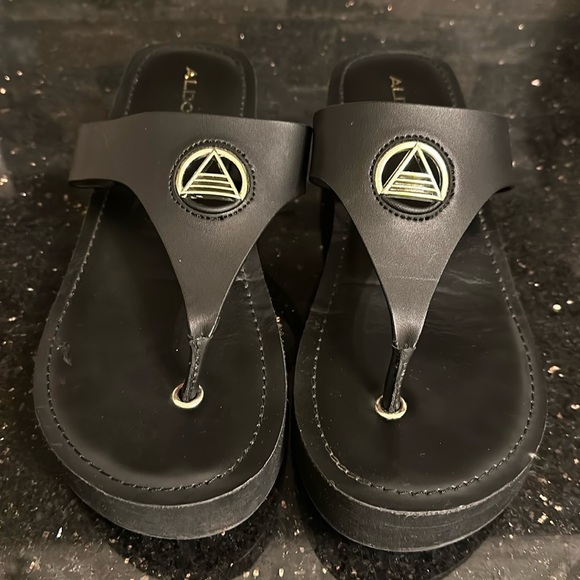 ALDO Roryan Platform Sandals - Picture 1 of 8